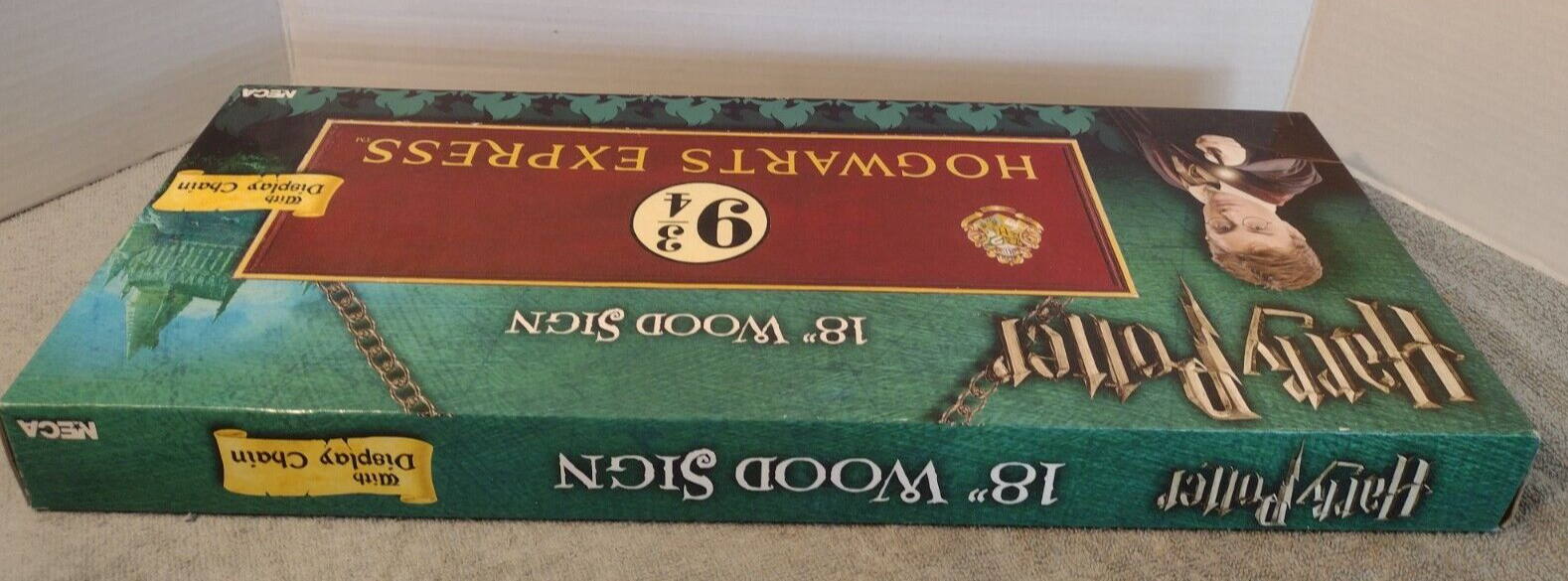 Harry Potter Neca Hogwarts Express Wooden Sign/18 Inches/W Display