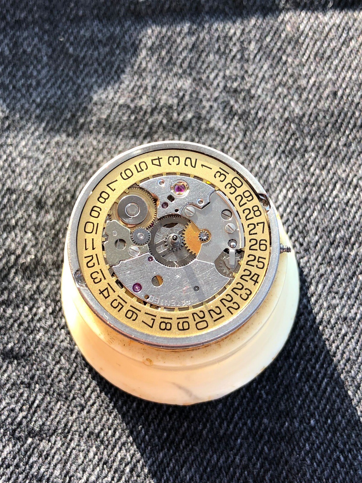 Longines Automatic Conquest Movement Cal L633.1 N… - image 1