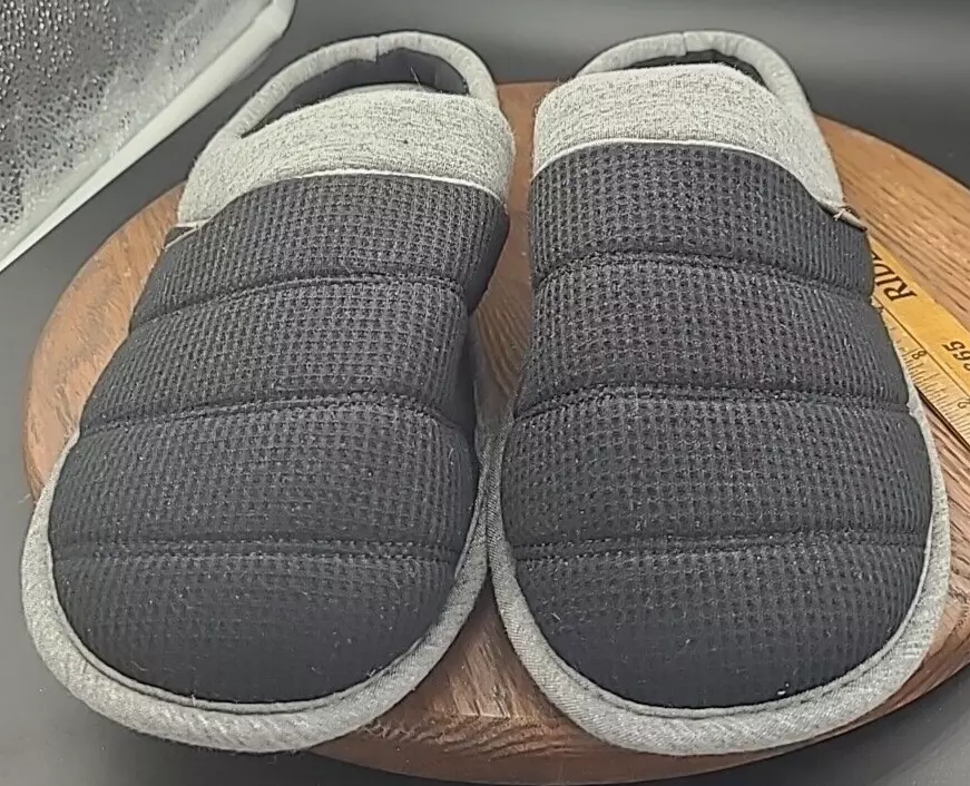 Dearfoams Men s Cozy Comfort Gel Infused Slippers Memory Foam