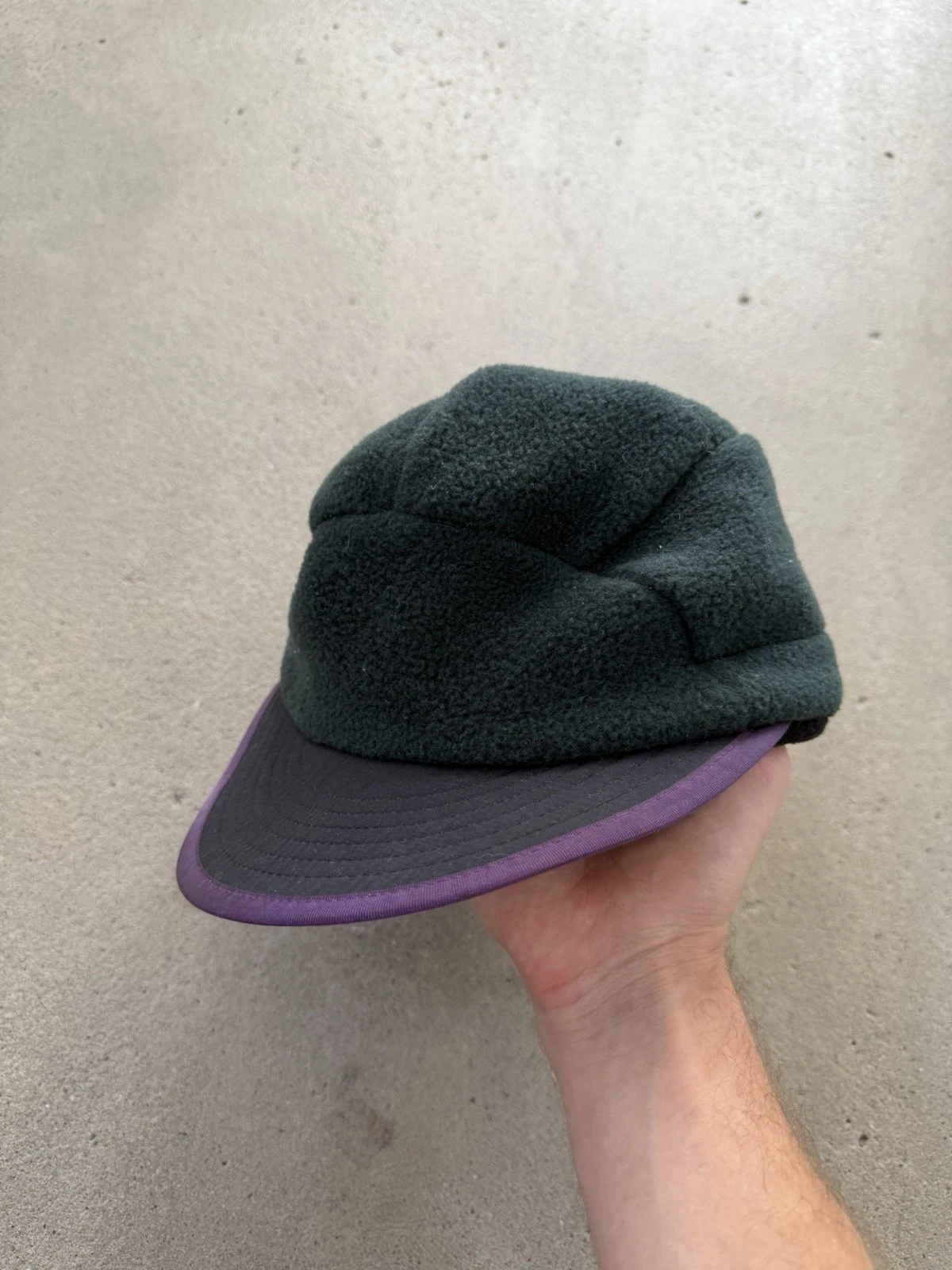 Patagonia Duckbill Hat Vintage Size L Fleece Earflap Purple Green Made In USA
Opens in a new window