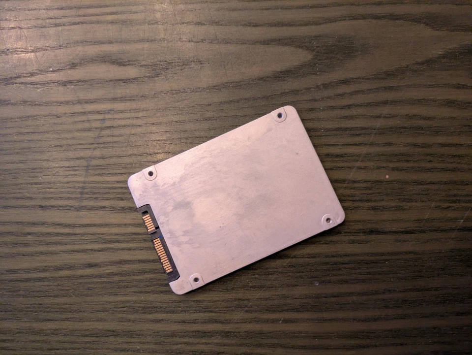 Intel SSD 320 Series 120GB 2,5" SATA SSDSA2BW120G3A - Bild 4 von 4