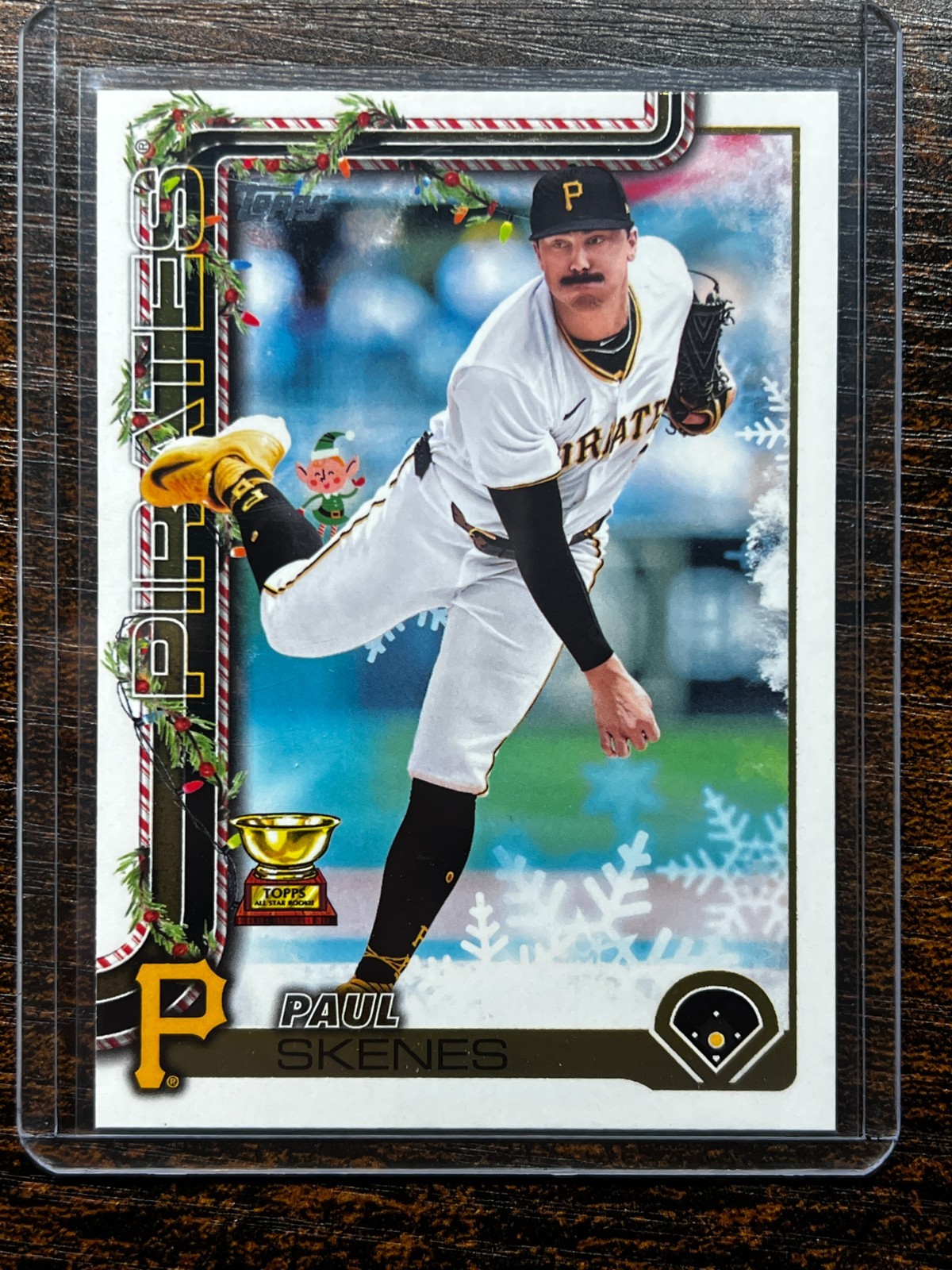 2025 Topps Holiday Paul Skenes HE-13 Hidden Elf Rookie Cup Pirates SSP