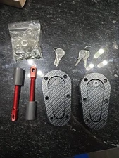 AeroCatch Plus Flush Locking Kit Carbon Look