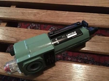 Lincoln Industrial 602204 lubricator, 1/4"