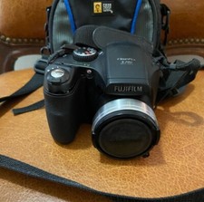 Fuji Finepix digital camera