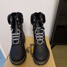 Image of dr martens boots 1460 serena collar in size 6 black 26951001 brand new