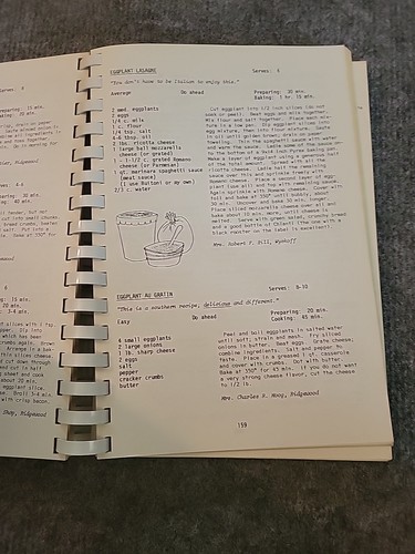 Vintage 1968 Forum Feasts Cookbook from the Friends of Forum School Spiral Bound - Picture 6 of 7