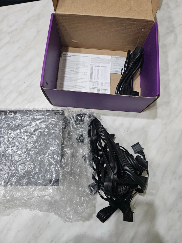 Cooler Master MWE 550 V2 550W 80 Plus Bronze EU 230V Alimentatore - Immagine 2 di 4