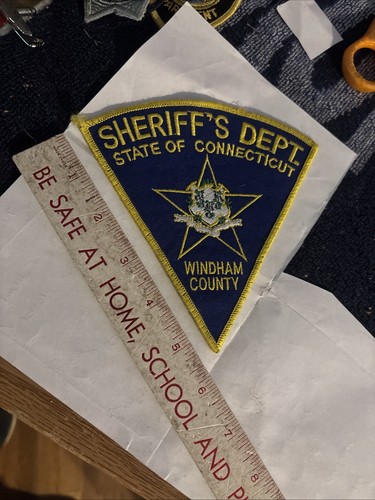 CONNECTICUT CT WINDHAM COUNTY SHERIFF SHOULDER SEW ON PATCH POLICE