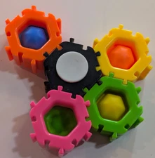 JARU Decompression Joint Unzip Gyro Toy Ages 3+  Popper Stim Toy spinner