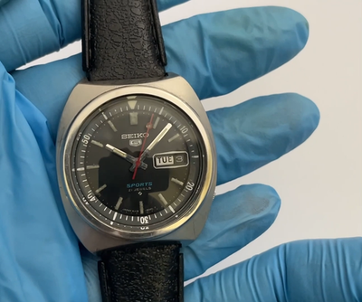 Vintage Seiko 5 Sports 21 Jewels Steel Roman Days Seiko 6119-6023