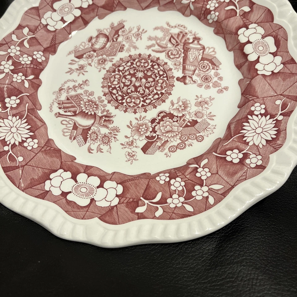 Spode Regency Trophies Dinner Plate Red Archive Collection Regency Series 10.75" - Image 2 of 4