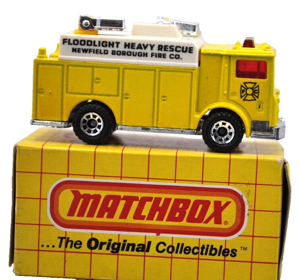 Matchbox Mack Diecast & Toy 1:64 Scale