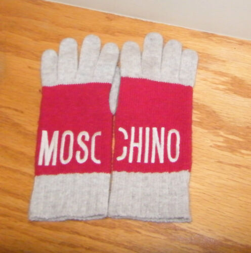 Moschino Italy Designer Logo Knit Gloves Red/Lt T… - image 1