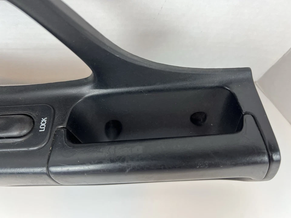 1998 - 2003 原始设备制造商福特 Ranger 右乘客侧门把手装饰面板开关 — 第 4/4 张图片