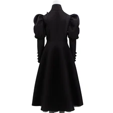 Elphaba, the evil witch of Magic, cosplay costume