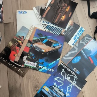 Lot documentations auto Peugeot 205 305 Renault 5 9