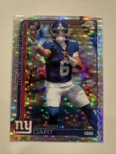 2025 Topps Chrome Football Pulsar Refractor Jaxon Dart Rookie New York Giants GO