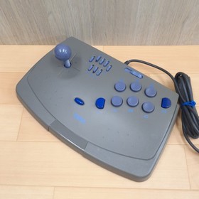 Sega Saturn white Console with 2 Virtua Gun 2 Virtua Stick 2 controlelrs 7 Games