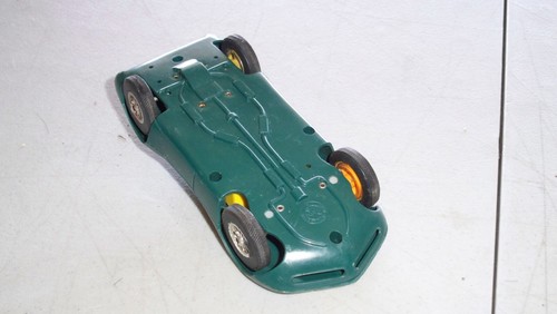 Mark 1960s MAKO SHARK Corvette Racing Lemans Friction car - Picture 4 of 4