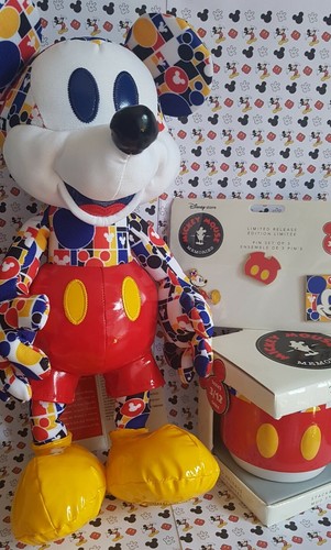 Disney Store Mickey Mouse Memories Plush Pins & Mug New Limited Edition 3/12 - Picture 12 of 12