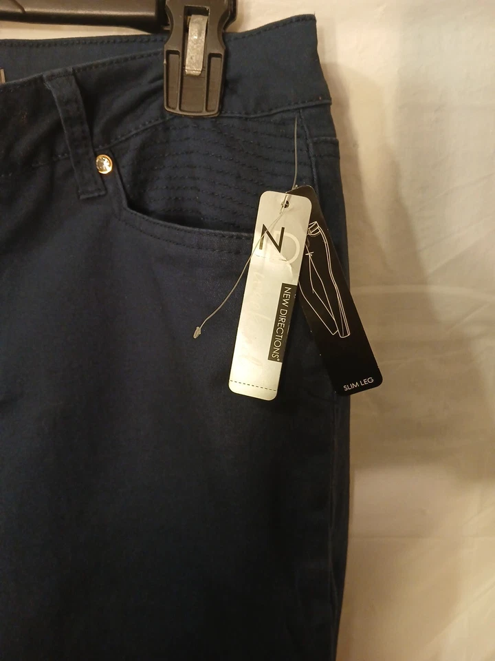 Nuevo con etiquetas Pantalones New Directions Fin de Semana 4 Bolsillos Algodón/Spandex Talla 8 Azul Marino Ajustados Foto 4 de 4