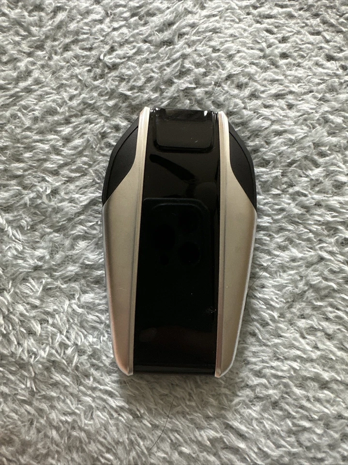 Llavero pantalla táctil BMW 750i Foto 2 de 2