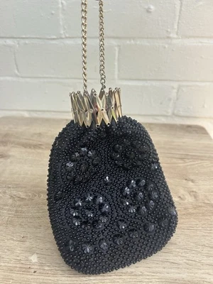 Vintage 1950s black beaded handbag with expanding crown frame - Image 1 of 4