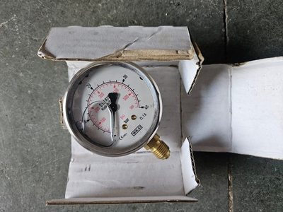 #ad NEW WIKA 213.53.063 0 40 BAR SEN 837 1 PRESSURE GAUGE FREE FAST SHIPPING $71.25