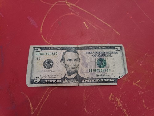 US 5 DOLLARS 2006 BANKNOTE
