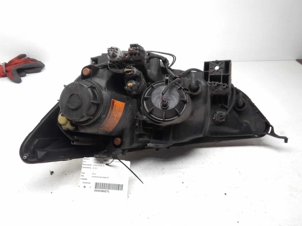 Used Right Headlight Assembly fits: 2012 Mitsubishi Outlander sport xenon HID Ri - Image 3 of 4