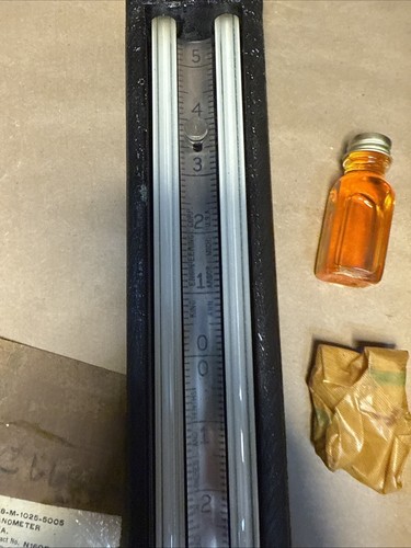 The King Manometer BUFH10 Engineering, NOS, confezione sigillata appena aperta del 1954 - Foto 4 di 10