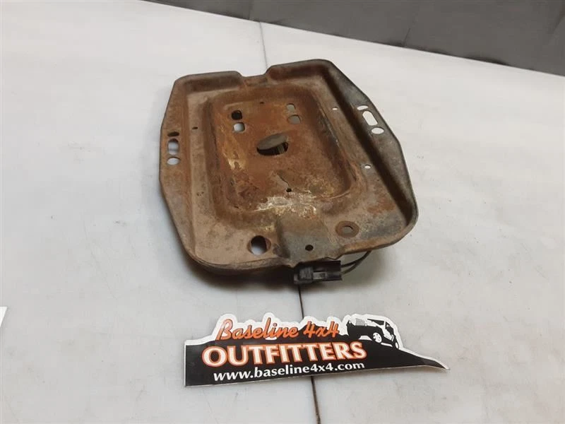 Оригинальный лоток для аккумулятора Jeep TJ Wrangler 1997 1998 2000 2001 2003 2004 52934 - Изображение 2 из 4