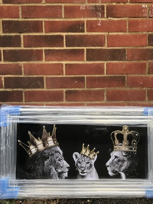 Löwenfamilie Bild Liquid Art Spiegelrahmen König Königin und Prinz 85x45cm
