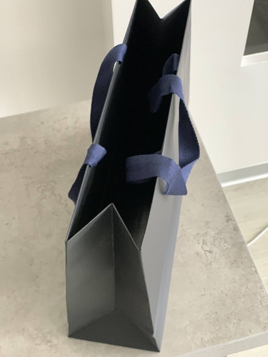 正規！新品✨diorネックレスおまけ巾着袋、レター Dior ネックレス