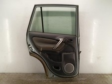 Porte arrière et accessoires Toyota RAV4 II