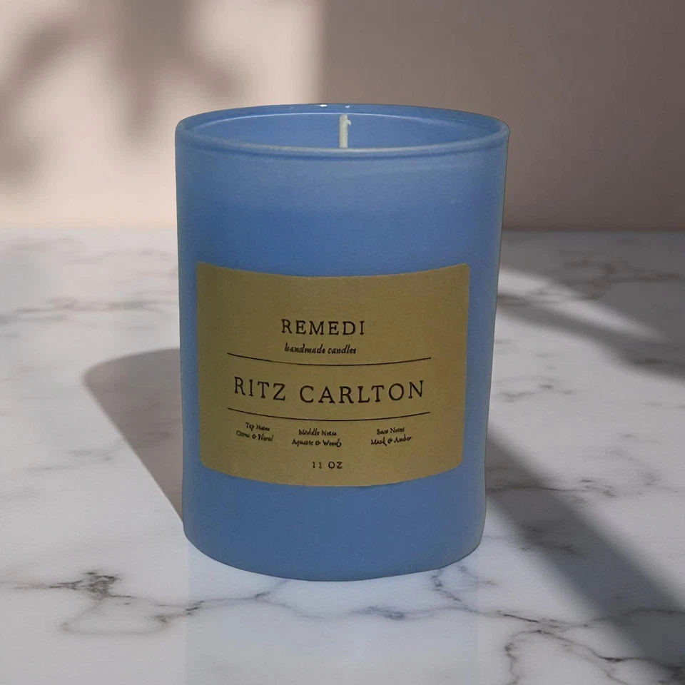Ritz-Carlton Candle - Image 4 of 4