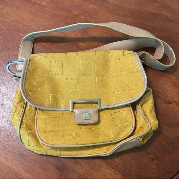 VTG Liz Claiborne Shoulder Bag Geometric Clover Yellow & Tan Retro Vibes - Image 2 of 4