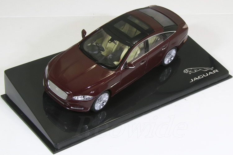 IXO Models Jaguar Xj 2010 1:43 50JDCAXJC