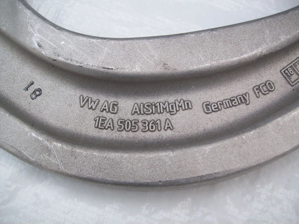 VW ID.4 ID.5 E2 Control Arm Genuine Rear 1EA505397B 2021 onward - Image 3 of 3