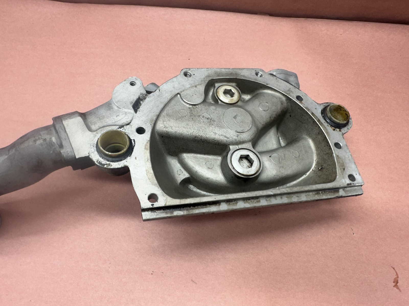 Rolls Royce Silver Spirit 1986 Coolant Water Pump Base Housing OEM 71K Miles
