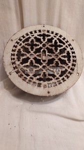 Antique Cast Iron Gothic Pattern Round Louvered Floor Grate 10 1/2 Top Dia. 8...