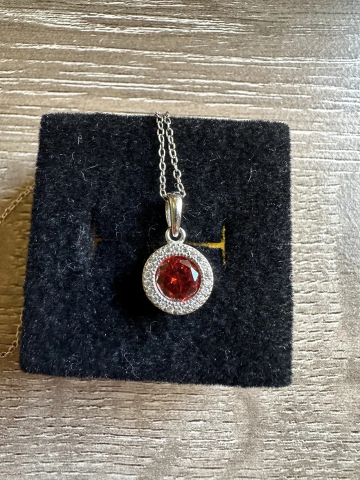 Sterling Silver Ruby Cz Halo Pendant 18" Necklace 925 Stamped - Image 2 of 4