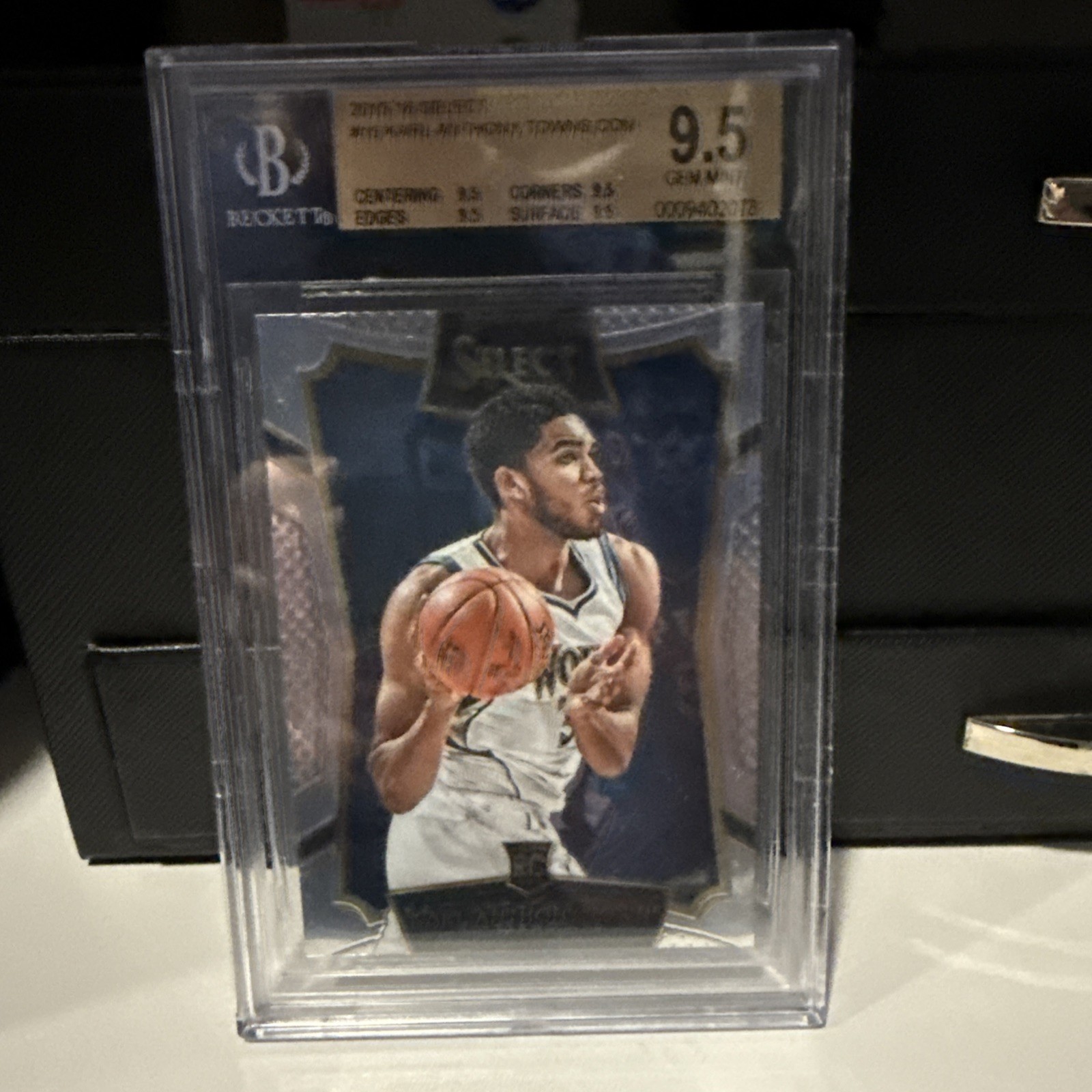 2015-16 Panini Select Concourse Level #16 Karl-Anthony Towns RC BGS 9.5 GEM MINT