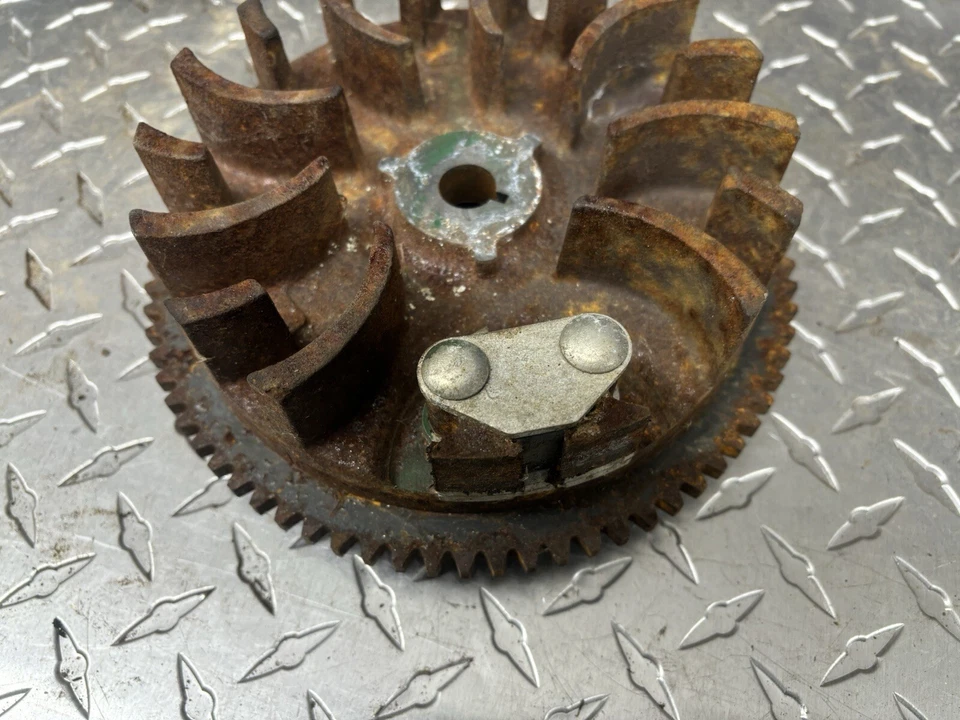 Simplicity 1693648 Sno-Away 7   OHSK70     Flywheel 611216                   [4] - Image 4 of 4