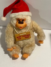 VTG "Gonga  White Gorilla Christmas Plush Russ Berrie Plush Beanbag Toy READ