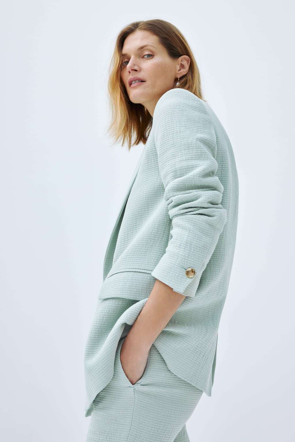 NWT NEW ZARA TEXTURED WEAVE BLAZER Oversize Mint Color Size S REF: 2014/675 /512 image 6