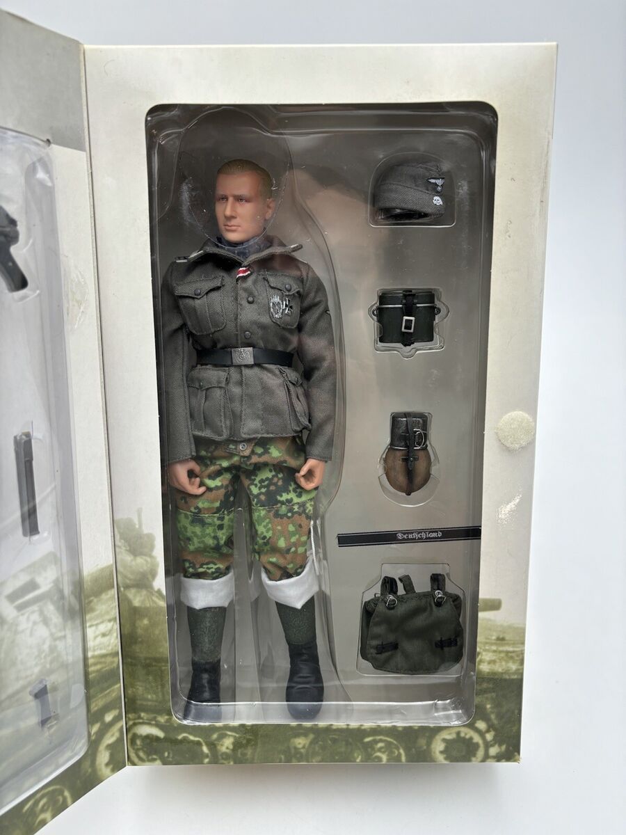 Dragon WWII 1/6 Panzergrenadier NCO Haupfscharfuhrer Dragon WWII 1/6 Panzergrenadier NCO Haupfscharfuhrer