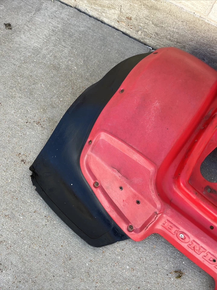 Guardabarros trasero Honda ATC185S 1980 HONDA ATC 185S guardabarros OEM Foto 4 de 4