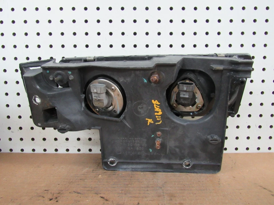 95 96 97 98 99 00 01 02 03 04 05 CONJUNTO DE FARÓIS CHEVROLET ASTRO 16518494 FABRICANTE DE EQUIPAMENTO ORIGINAL - Imagem 2 de 3